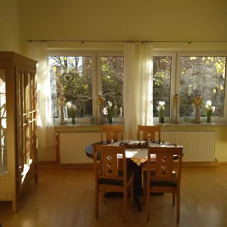 Ferienwohnung Am Ketschentor Apartment *